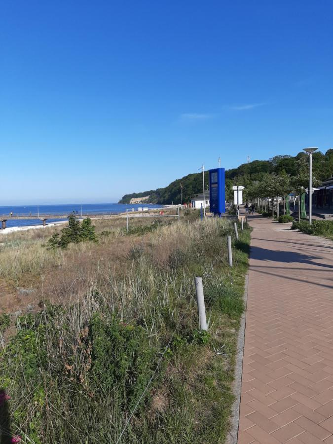 Ferienwohnungen Meerblick Herde Goehren  Buitenkant foto